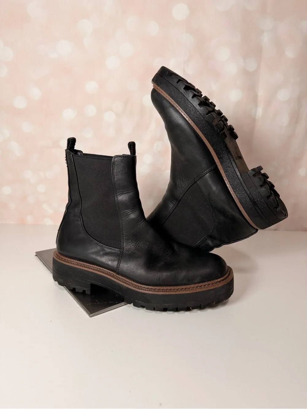 SAM EDELMAN Classic Black Chelsea Boots LAGUNA